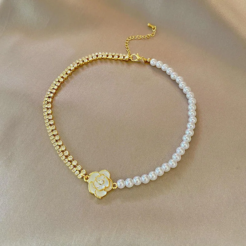 Luxury Fancy Jewellery for Ladies Pearl Bead Chain Necklace Bling Crystal Tennis Chain Drop Oil Flower Charm Necklace