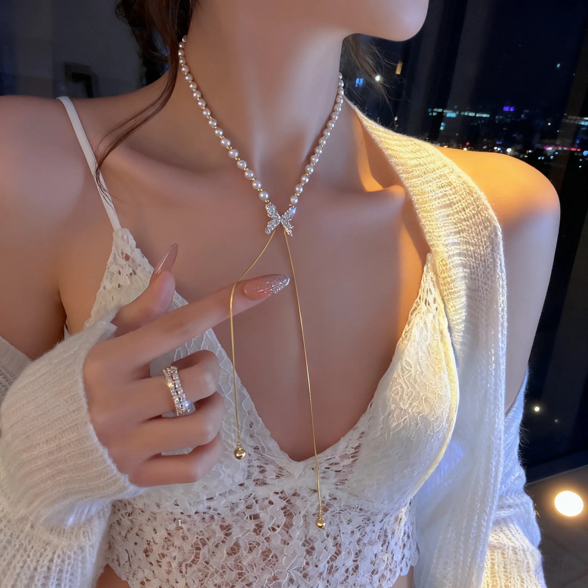 Exquisite Pearl Lariat Necklace Statement Jewelry for Women Evening Party Wear with Rhinestone Cross Adjustable Tassel Elegant view 3