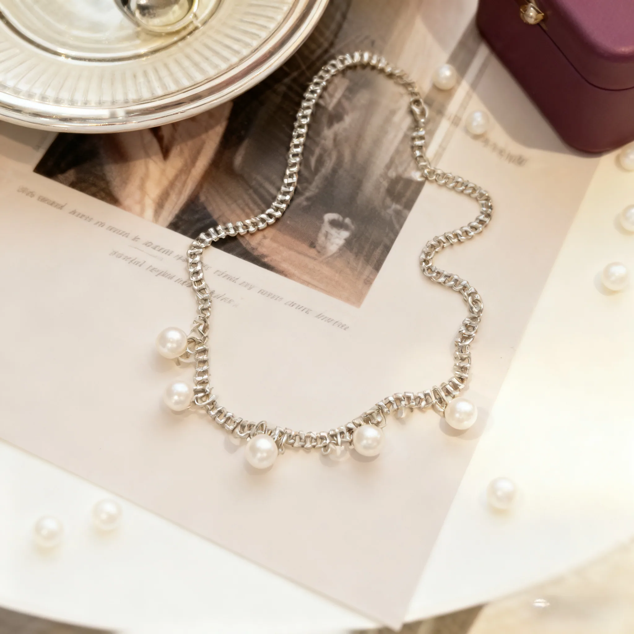 Silver Chain Choker Necklace with Pearls Vintage Inspired Elegant Statement Jewelry for Women Party and Daily Wear