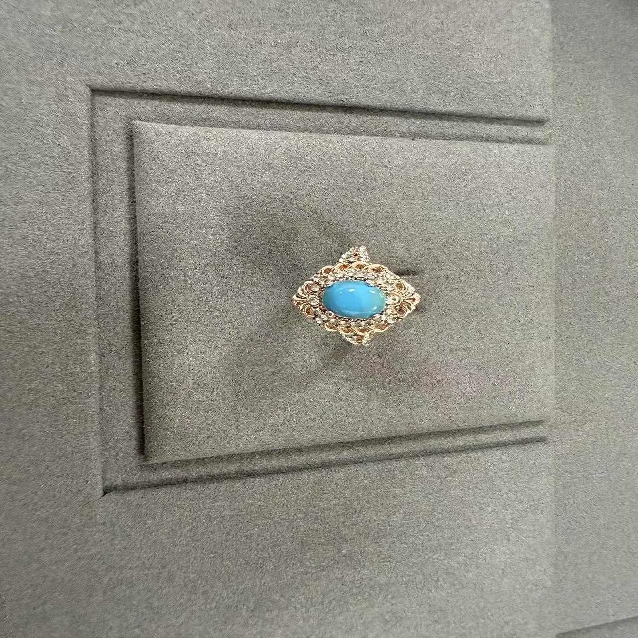 Hot-selling Exquisite Four-claw Oval-cut Blue Inlaid Temperament Female with Indelible Copper Alloy Silver Rings for Girls view 3