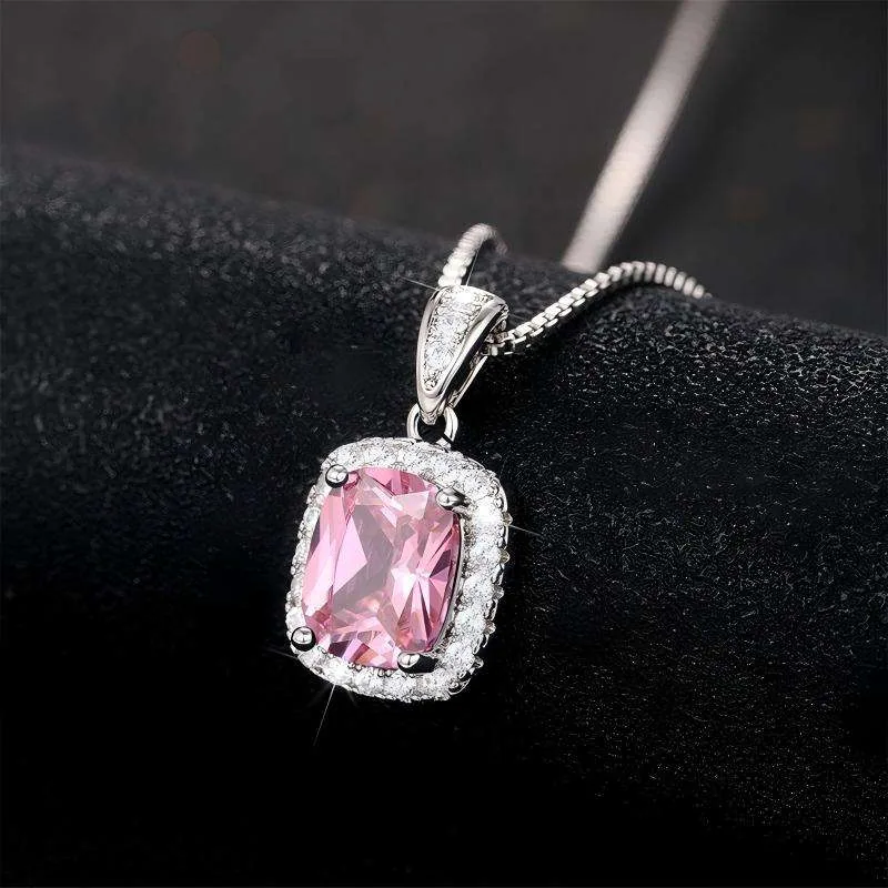 Hot-Selling Exquisite Multi-color Diamond-encrusted Copper Alloy Temperament with Cuban Chain Silver Square Pendant Necklace