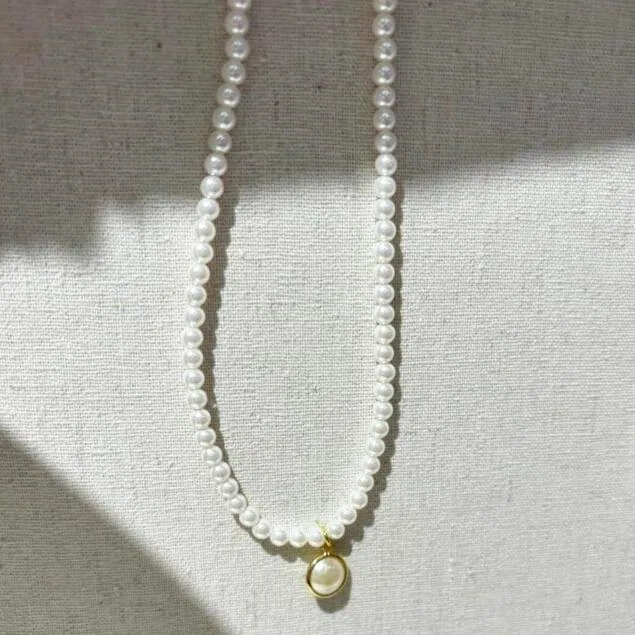 High-quality Products Fashion Exquisite Jewelry Pearl Beaded Round Pendant Necklaces Fancy Jewellery for Ladies Women
