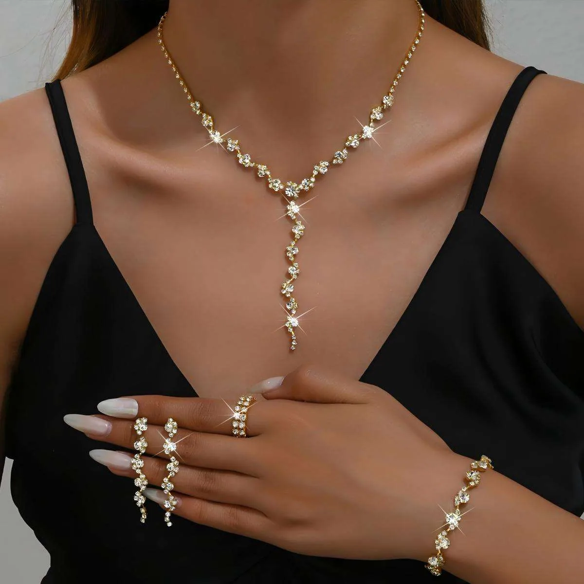 Custom Fashion Jewelry Sets Exquisite Luxury Tassel Silver Plated Copper Alloy Wedding Party Claw Chain Necklaces for Women Set view 3