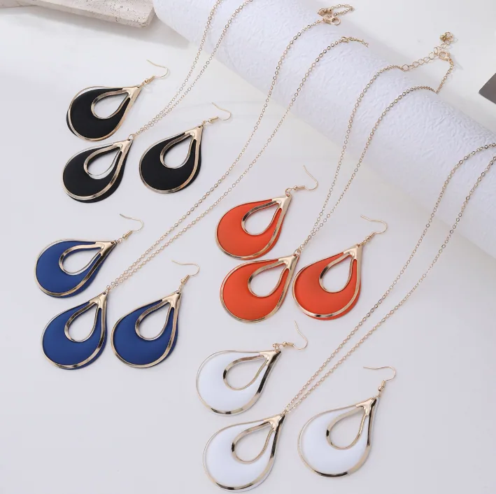 Wholesale European Hollow Teardrop Enamel Zinc Alloy Jewelry Set Water Wave Chain Necklace Earrings Women MOQ 6 Sets Bulk Supply view 3
