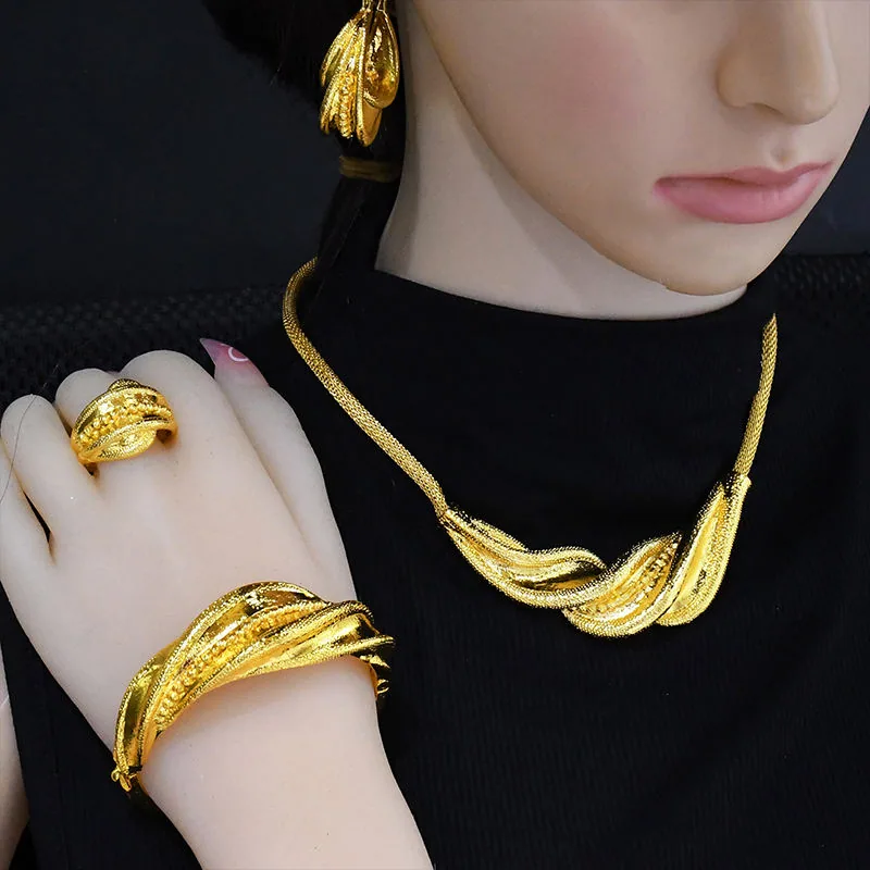 2026 New Luxury Glod Plated Cooper Alloy Wedding Women Fashion Accessories Jewelry Indian Dubai Style Necklace Jewelry Sets view 2