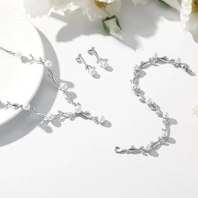 European Sweet Leaf Vine Crystal Rhinestone Imitation Pearl Jewelry Set Electroplated Claw Chain Pendant Necklace Drop Stud Earrings Gold Silver Rose Gold Bridal Bridesmaid Wedding Evening Party Jewelry Gift For Women view 2