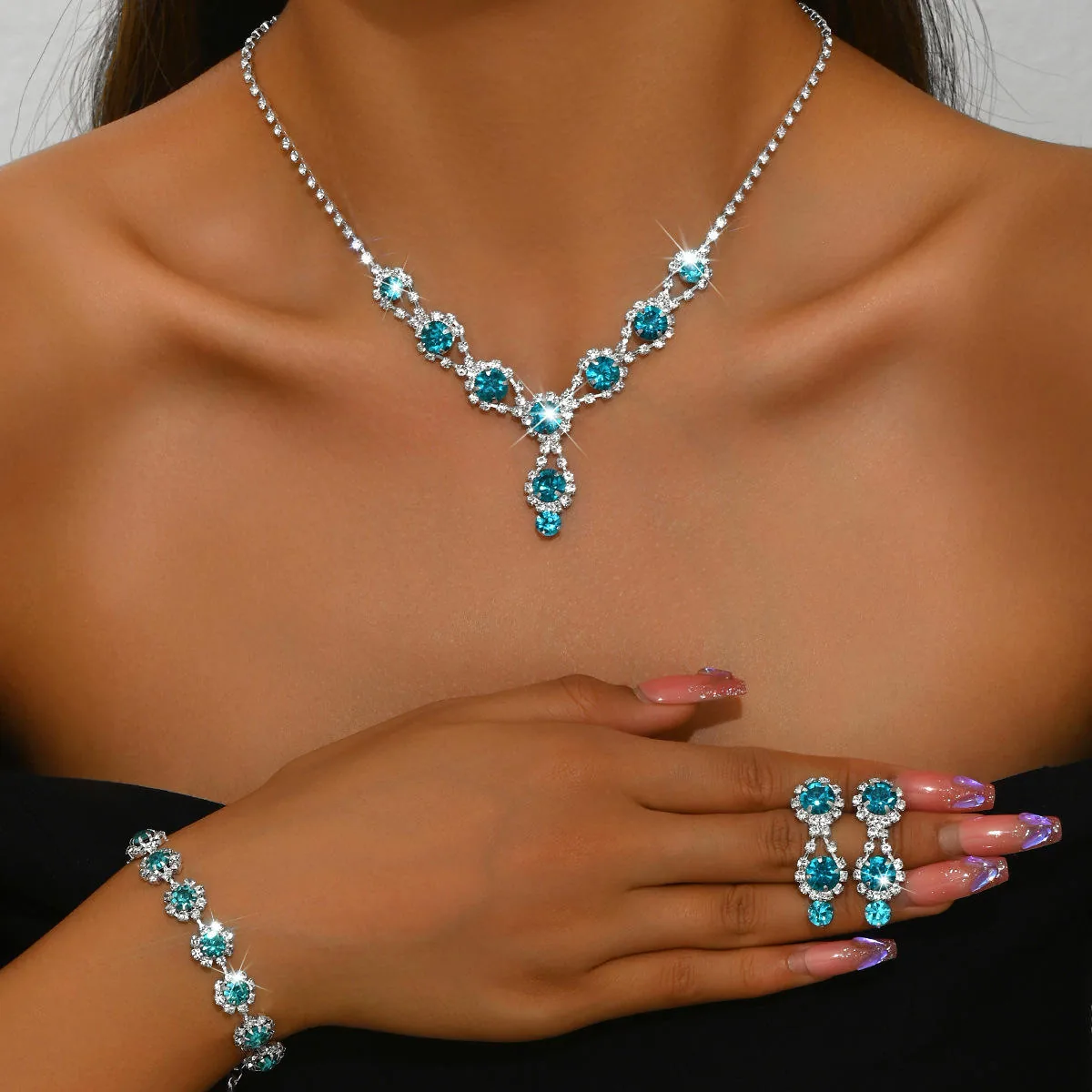 Custom Luxury Flowers Pendant Diamond Copper Fashion Fine Earrings Necklaces for Women Wedding Jewelry Sets Joias De Luxo view 2