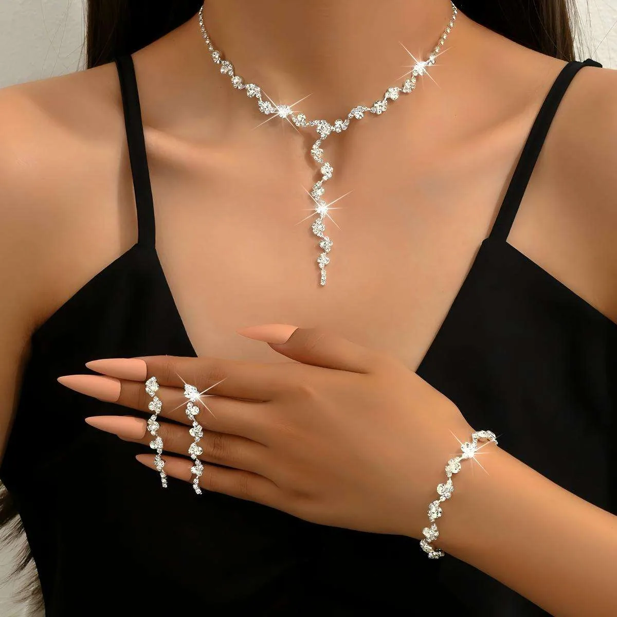 Custom Fashion Jewelry Sets Exquisite Luxury Tassel Silver Plated Copper Alloy Wedding Party Claw Chain Necklaces for Women Set view 2