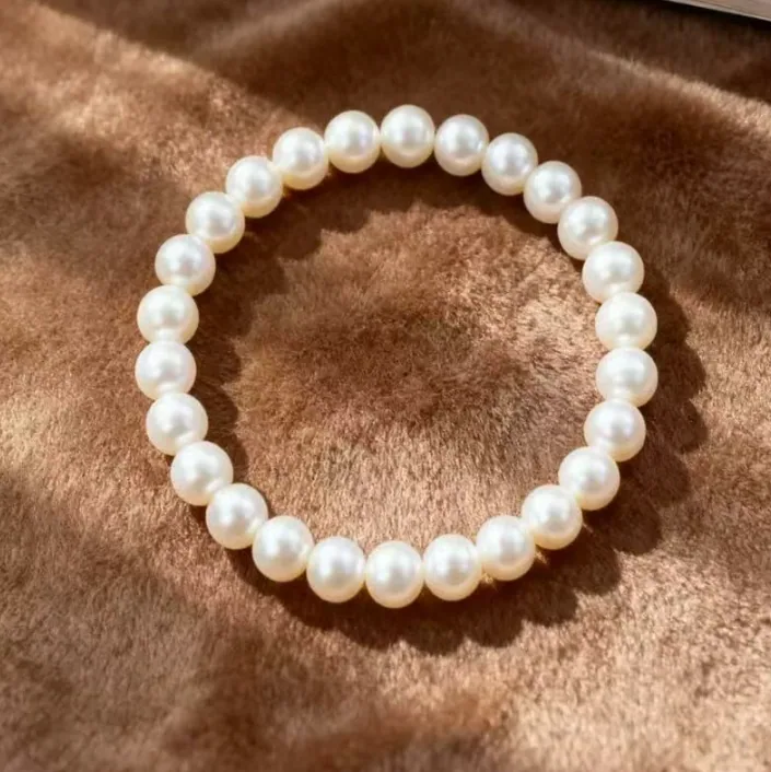 Wholesale Round Imitation Pearl Jewelry Set Choker Necklace Crystal Stud Earrings Elegant Women Daily Accessories view 2