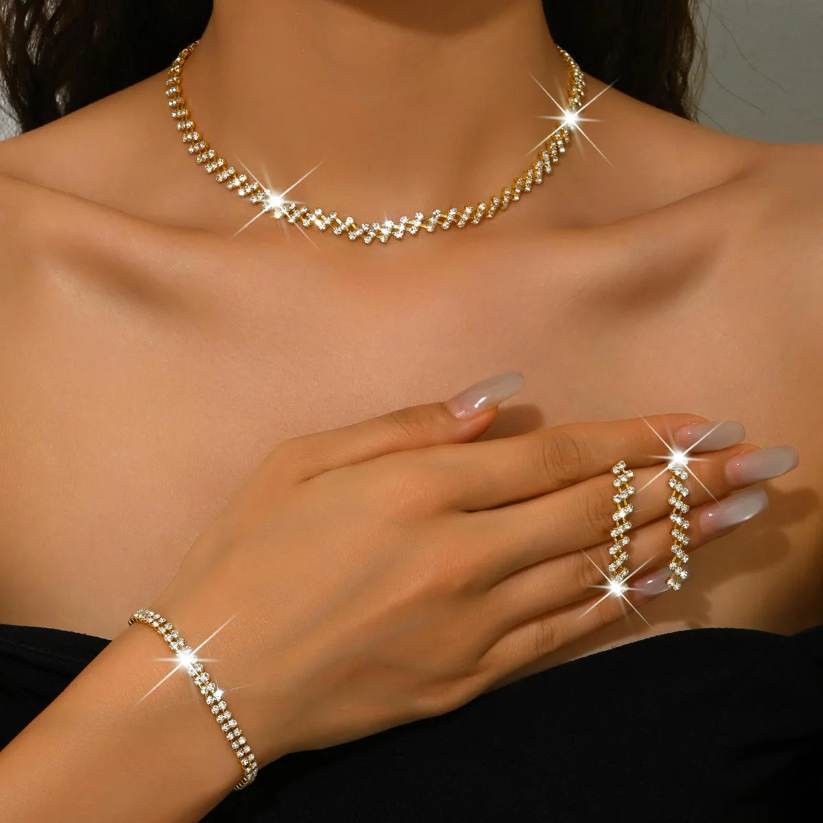 Women's Custom Set Luxury Diamond Alloy Charm Wholesale Dainty Earrings Bracelet Choker Necklaces for Women Fashion Jewelry Sets view 3