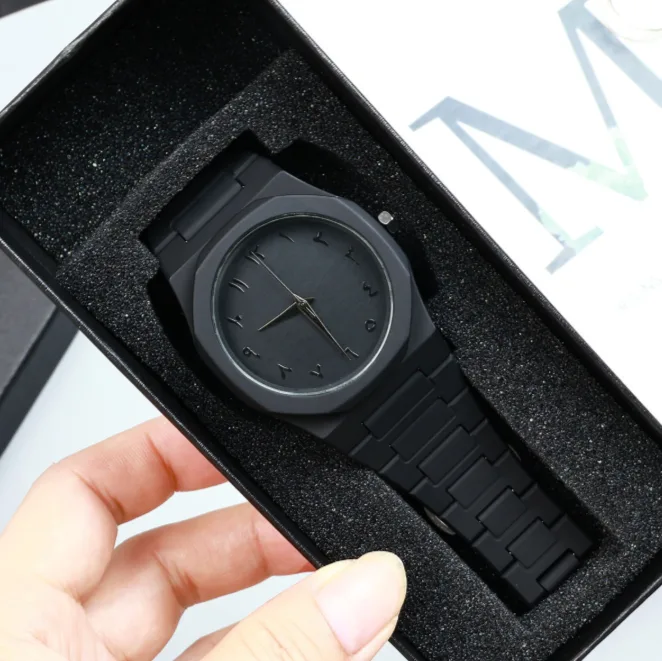 Men Waterproof Quartz Wrist Watch High‑End Minimalist Arabic Numerals Fashion Couple Watch for Southeast Asia Market view 2
