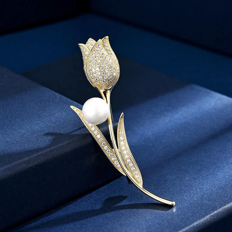 Wholesale Tulip Brooch for Women Men Elegant Unique Flower Lapel Pin Suit High-End Corsage Gift for Birthday Wedding Party