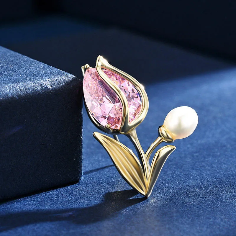 Wholesale Pink Tulip Brooch for Women Men Elegant Unique Flower Anti-Exposure Clip Suit Gift for Birthday Wedding Party