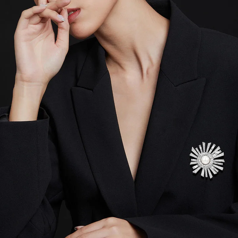 Natural Freshwater Pearl Sunflower Brooch Fancy Jewelry for Ladies Rhinestone Inlay Accessory for Couple Wedding Party view 3