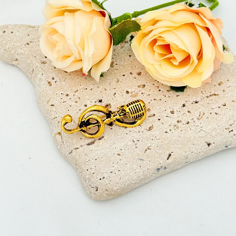 Fashionable Unique Creative Microphone Musical Note Brooch Niche Design Gold Plated Unisex Gift Party Lapel Pin Accessory view 2
