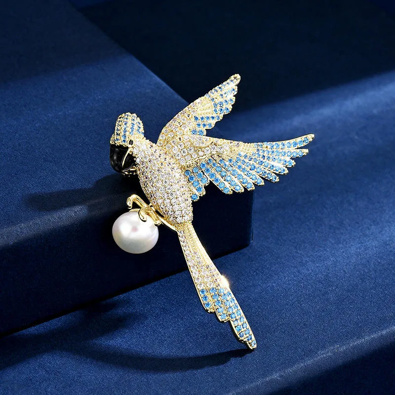 Wholesale Brooch Fashion Jewelry for Women Men Zircon Parrot Versatile Cute Bird Pearl Pin Clothing Accessory for Wedding