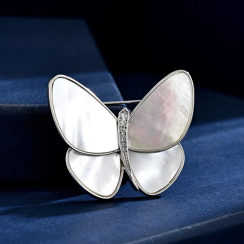 Fritillaria Butterfly Fashion Brooch Elegant Jewelry for Ladies Men Wholesale Jewelry Anti-Exposure Pin for Wedding Party Suit