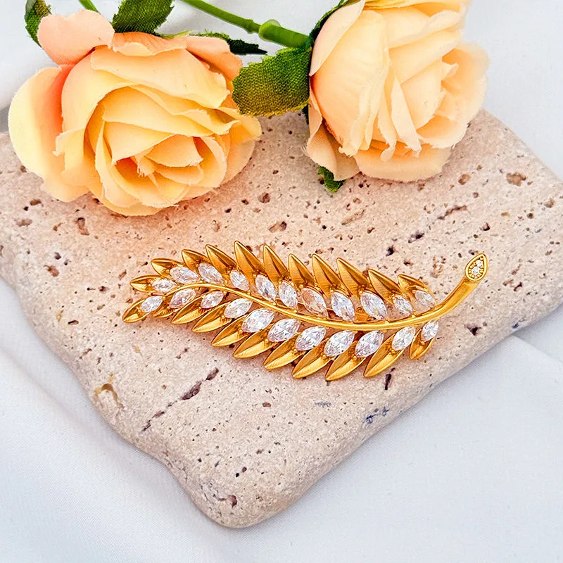 Wholesale Muxcor French Wheat Copper Alloy Brooches Women Fashion Elegant High-End Romantic Zircon Buddhism Suit Accessory view 3
