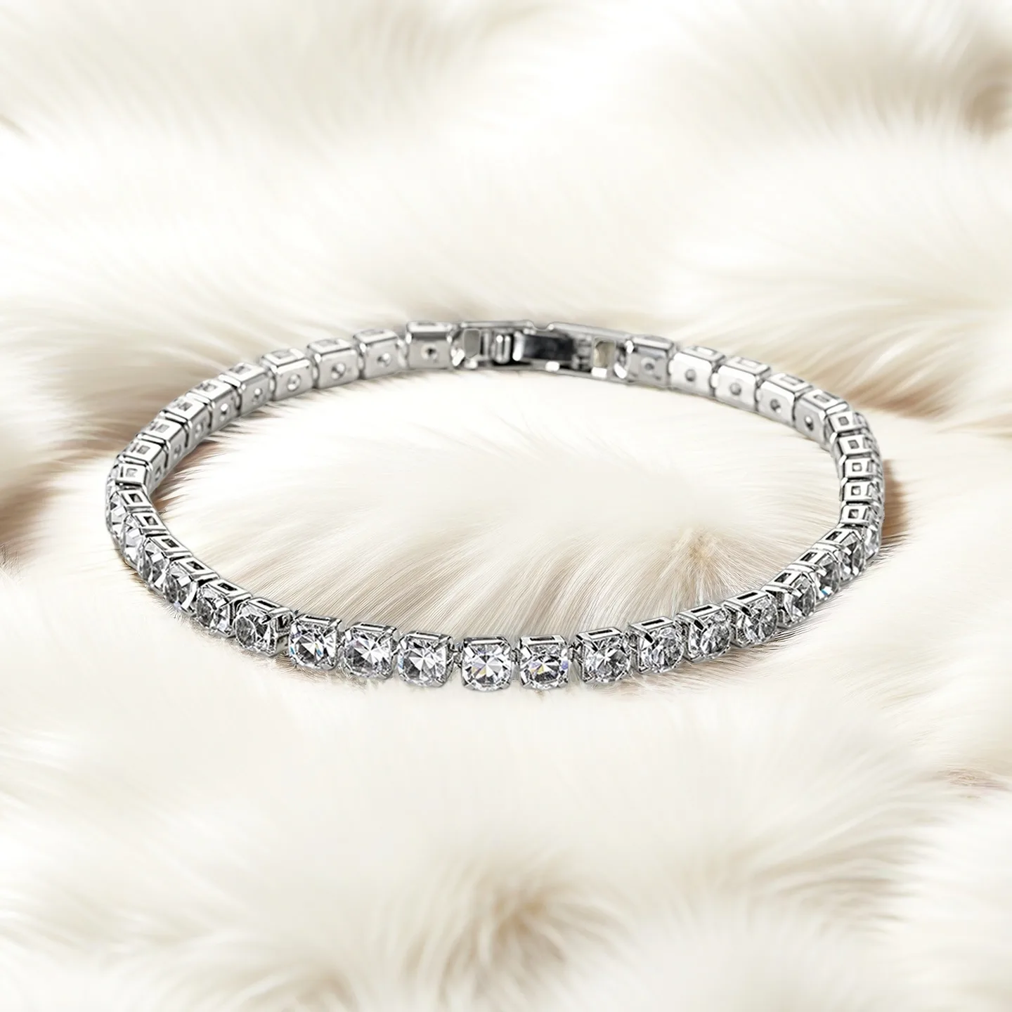 Custom Whoselase Fashion Zircon Tennis Bracelet Women Shining White Bling Bling Bangle Zirconia Tennis Bracelet for Girls Gift view 2