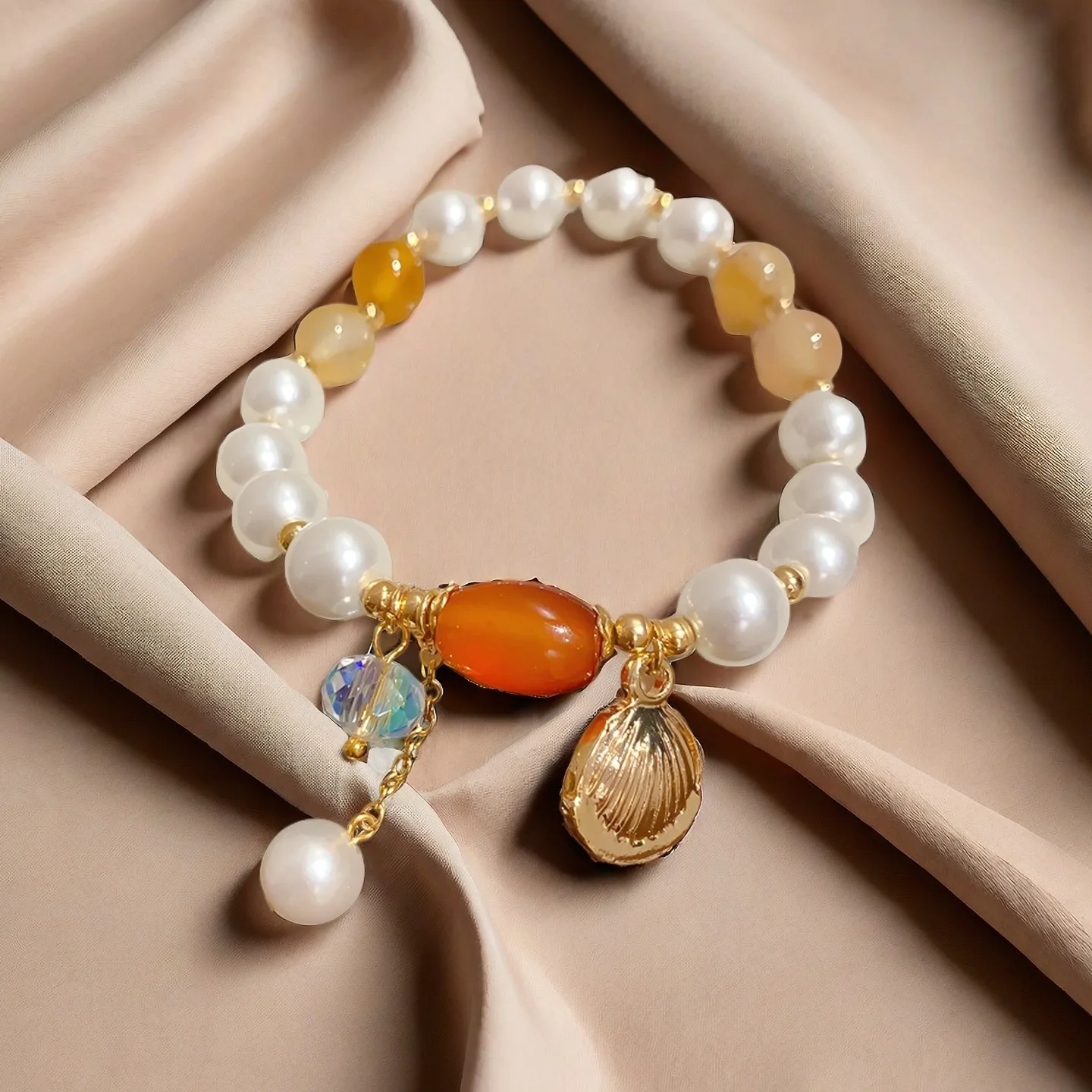 Custom Agate Pearl Shell-Shaped Pendant Bracelet Gold Plated Copper Jewelry Fashionable Glass Beaded String for Women Gift view 2