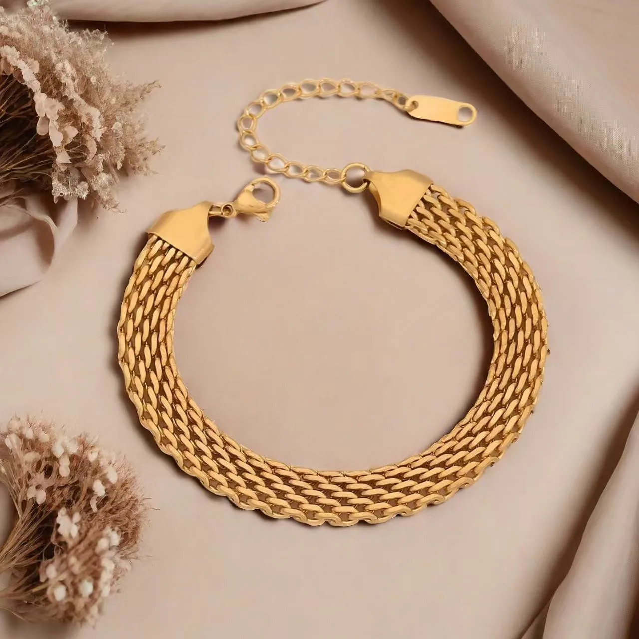 Hip-hop Gold Plated Copper Alloy Woven Mesh Temperament Men Women Colorfast Gold Generous Cuban Fashion Chain & Link Bracelets view 3