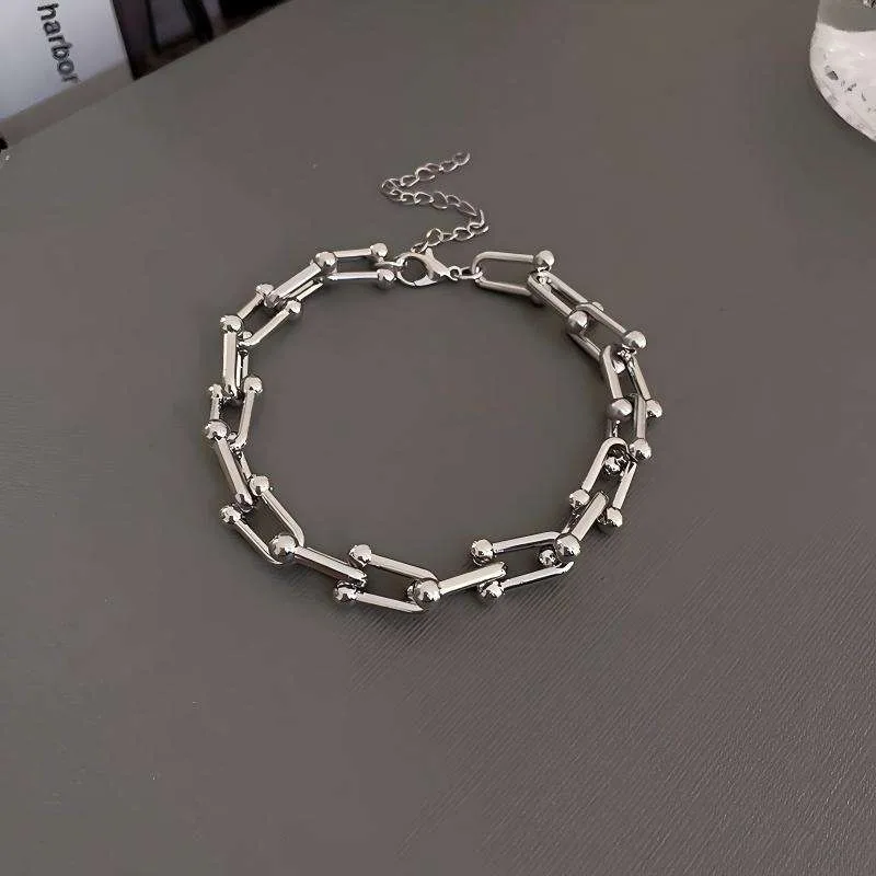 Wholesale Fashion Stainless Steel Personal Custom Essence Bracelet Silver No Fade Custom logo Jewelry Wholesale for Men Women