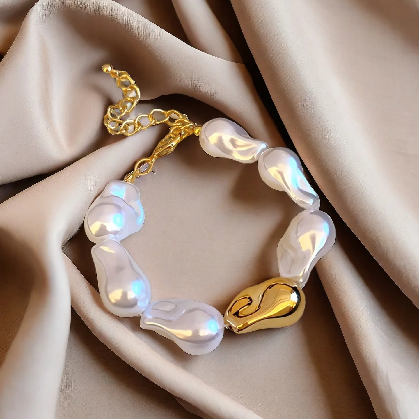 Woman's Custom Imitation Irregular Baroque Pearl Bracelet Beaded Gold Plated Alloy Bracelets Wedding Jewelry Fashion Jewellery view 2