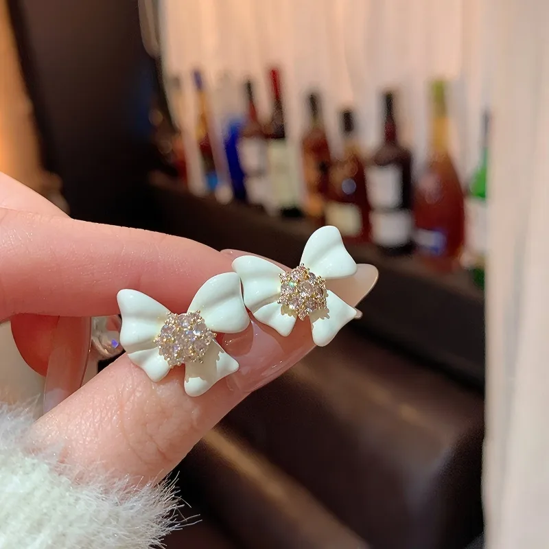 Wholesale Earrings White Bowknot Stud Earrings for Women Trendy Gold Plated Copper Alloy Zircon Elegant Earring