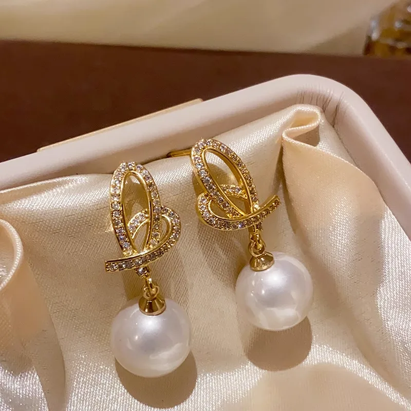 Bulk Hypoallergenic Drop Earrings Heart CZ Pearl Design Night Styling Earrings Jewelry Joias De Luxo Fancy Jewellery for Ladies view 2