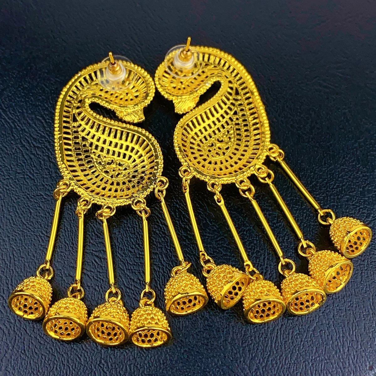 Custom Wholesale Fashion Jewelry Brass Gold Plated Dangle Earrings Vintage Luxury Woman Pendant Earrings for Wedding Party