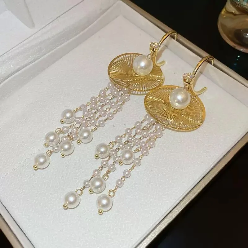 Vintage Gold Pearl Tassel Drop Earrings Women Elegant Beaded Dangle Rhinestone Accent Retro Wedding Jewelry Statement Accessory view 2