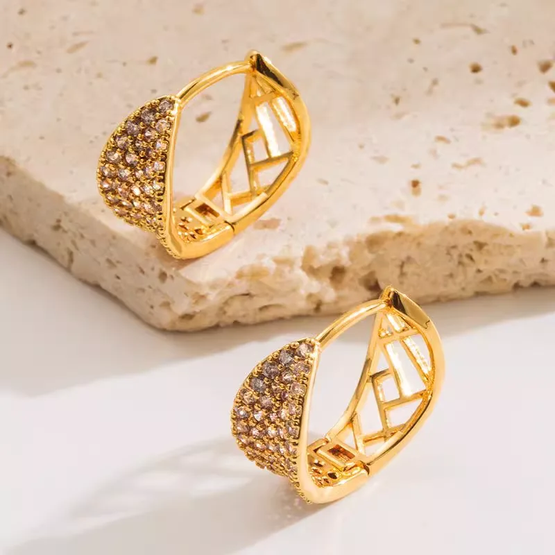 MUXCOR Wholesale Gold Plated Copper Jewelry Leaf-shaped Openwork Micro-inlaid Clip-on Earrings Fancy Jewellery for Ladies view 2