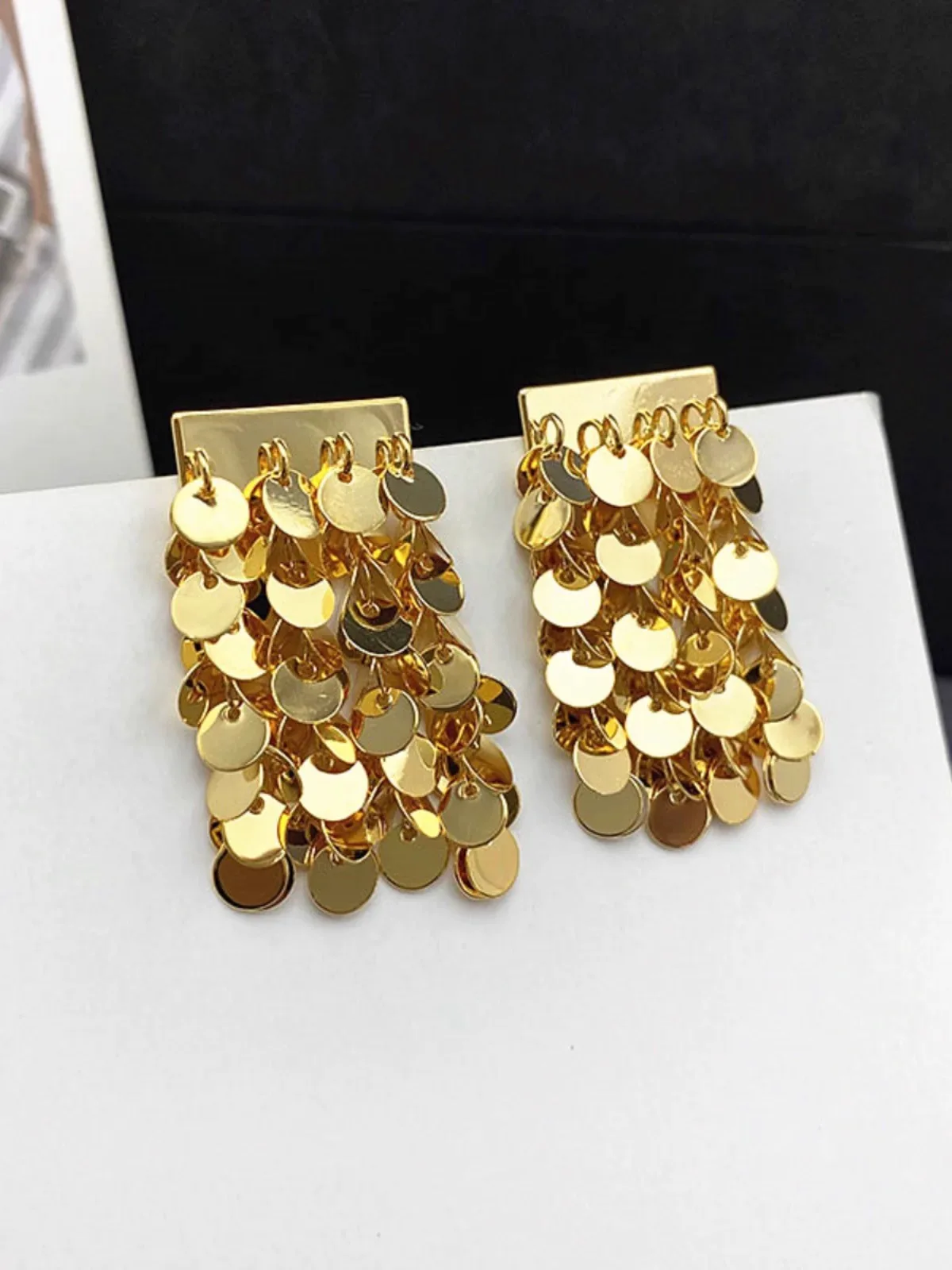 Fashion Elegant Silver Needle Versatile Shiny Jewelry Needle Round Multi-Layer Sequin Earrings for Women Party Accessories view 3