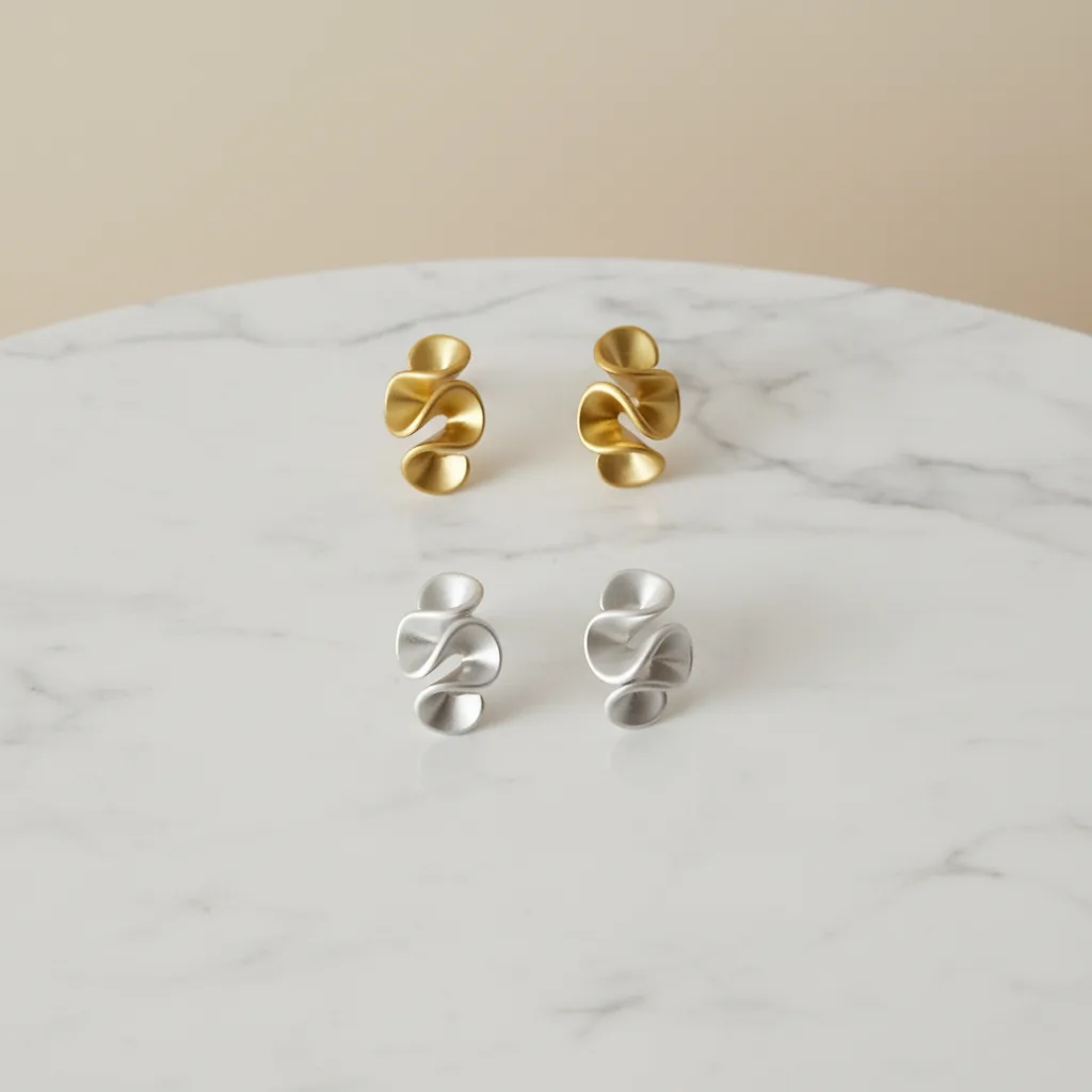 Wholesale Fashion New Hit Distorted Shape Gold Plated Stud Earrings Sophisticated Elegant Design Simple Trendy Earring for Women