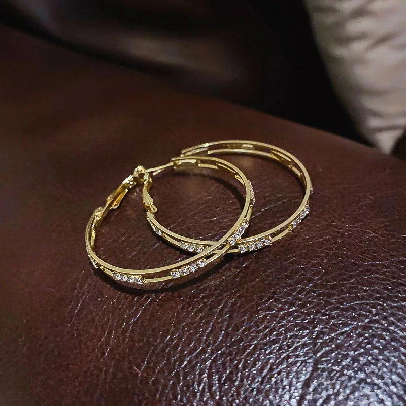 MUXCOR Gold Plated Alloy Jewelry Rhinestones Encrusted Hoop Wholesale Fashion Earrings Joias De Luxo view 2