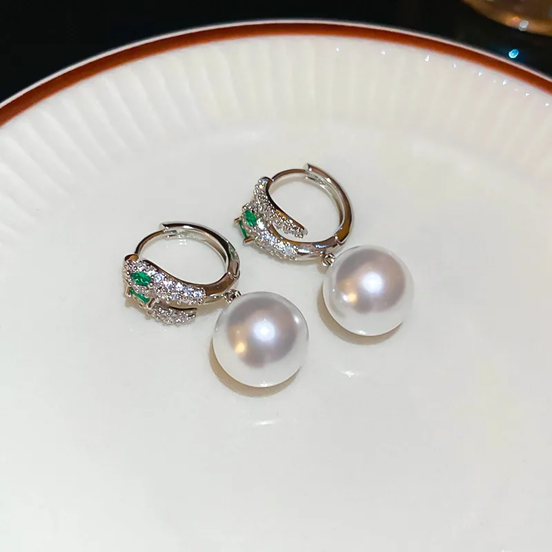 MUXCOR Wholesale Earrings Gold Plated Copper Jewelry Zircon Snake-shaped Artificial Pearl Pendant Clip-on Earrings view 3