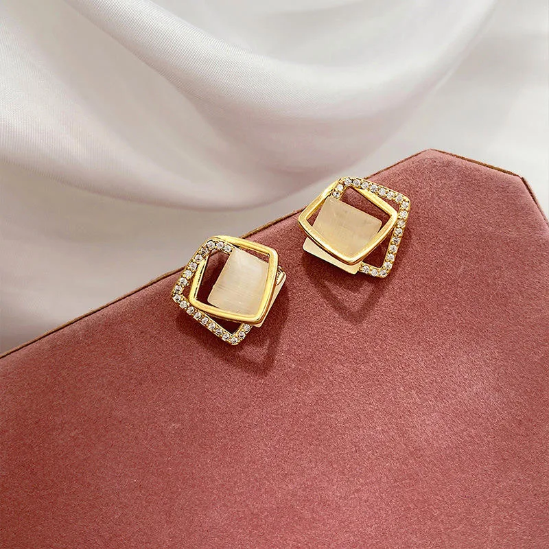 Silver Needle Geometric Opal Diamond Stud Earrings for Women Trendy Korea Style with Gold Plating Wholesale Earrings