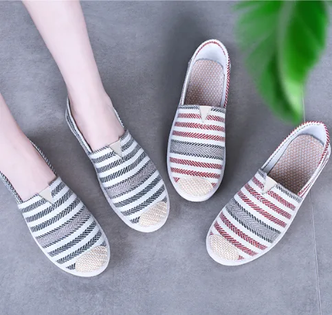 Women Soft Sole Canvas White Shoes Comfortable Flat Casual Footwear For Mom Students Wholesale view 3