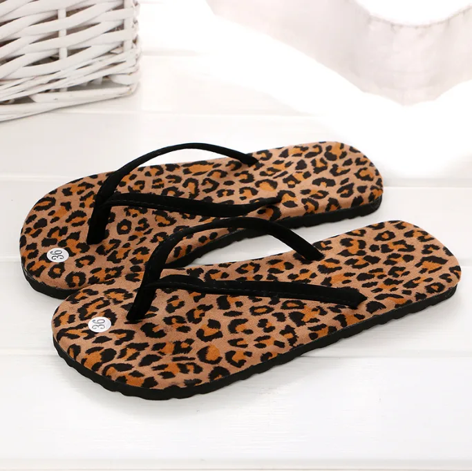 Women Leopard Print Flat Thong Sandals Non Slip Flip Flops Casual Slippers view 2