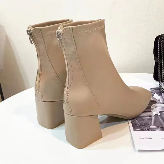 Winter Square Toe Women Ankle Boots Chunky Heel Back Zipper European American Style New Fashion Short Boots view 2