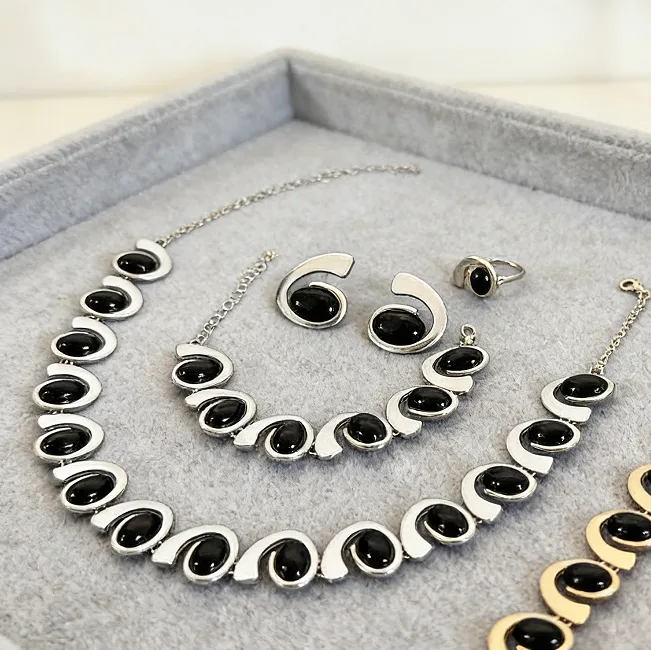Vintage Spiral Snail Inlaid Black Stone Necklaces Bracelet Stud Earrings Ring chunky Statement Fashion designer inspired jewelry sets view 2