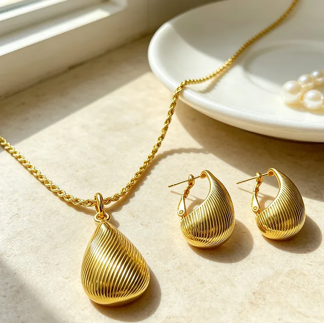 Minimalist Textured Teardrop Pendant Twist Chain Necklaces Matte Water Drop Huggie Hoop Earrings Women chunky Retro Jewelry Sets view 3