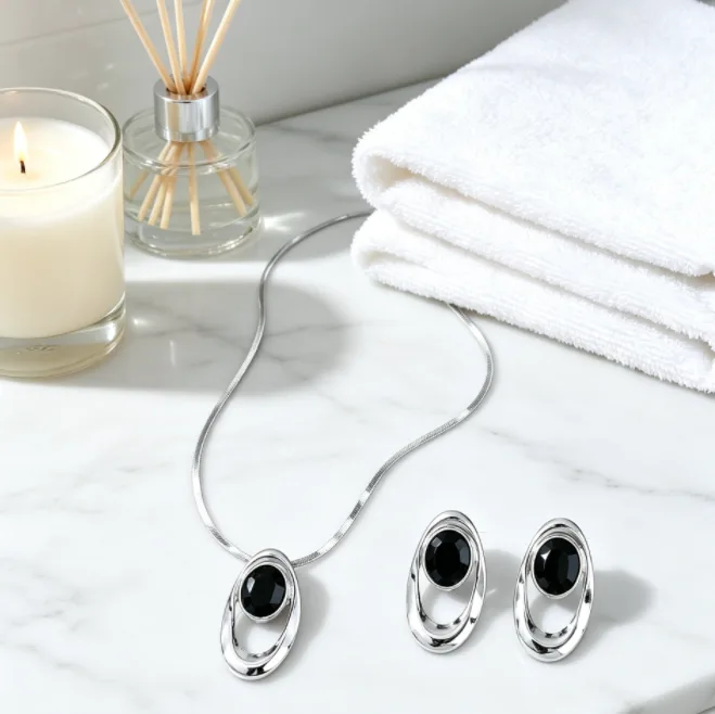 Geometric Oval Black Inlaid Pendant charms Necklaces Drop Earrings Minimalist Elegant Daily Commute Women Fashion Statement Jewelry view 3