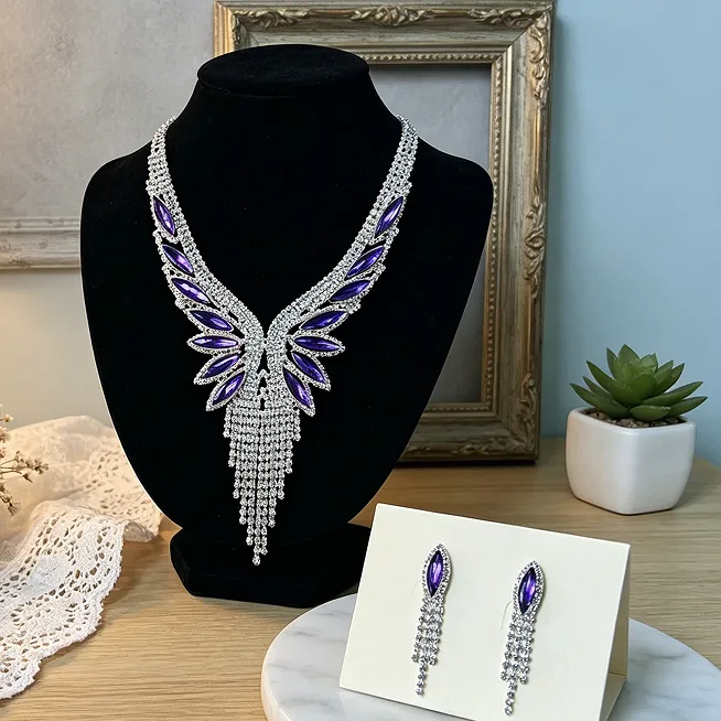 Trending Jewelery 2026 Luxury Necklaces for Women Set Party Designer Jewelry Sets Fashion Layered Korean Style Dainty Necklace view 2
