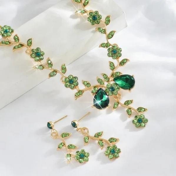 Vintage Floral Vine Green Stone V-Shaped Necklaces Leaf Flower Drop Earrings Delicate Floral Link Bracelets Women Formal Banquet Party Jewelry Sets