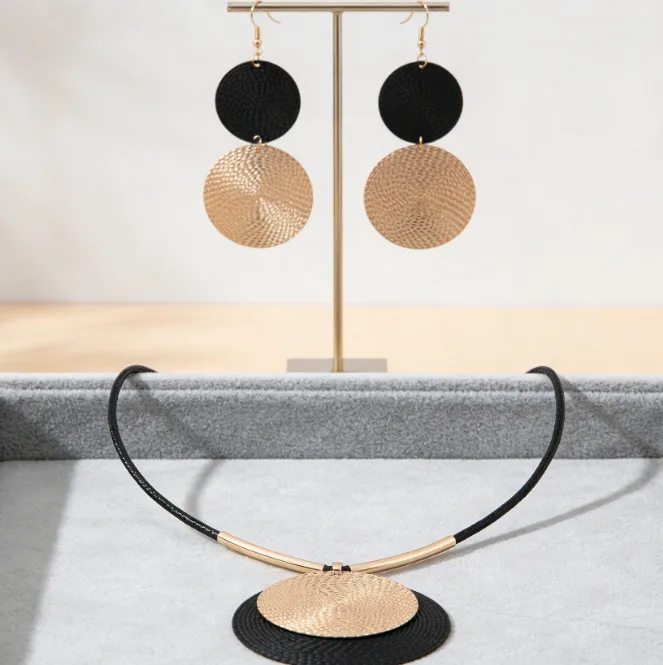 Contrast Two-Tone Textured Round Disc Pendant Necklaces Large Long Drop Earrings Bohemian chunky Statement Fashion Jewelry for women view 3