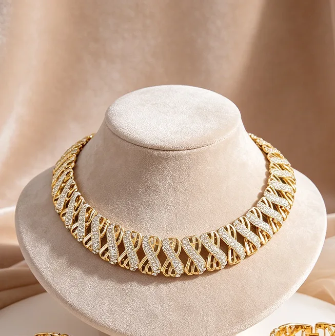 Dubai Luxury Intertwined Twist Rhinestone Necklaces Stud Earrings Wide Bracelets Statement Rings Wedding women bridal Jewelry Sets view 2