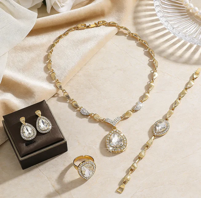 luxury Champagne Teardrop Halo Pendant Collar Necklaces Drop Earrings waterdrop Charms ring bracelet Wedding Jewelry for women set