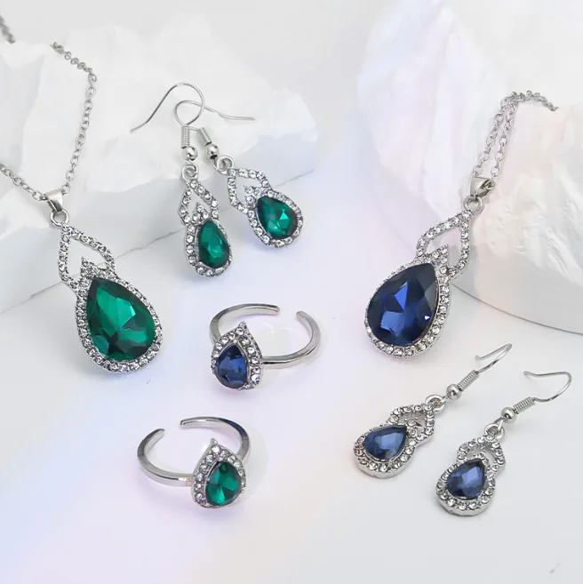 Luxury Emerald Tone Teardrop Halo Pendant Thin Link Necklaces diamond Hook Drop Earrings Charms rings bracelet Women Wedding Evening Gala Statement Jewelry Sets