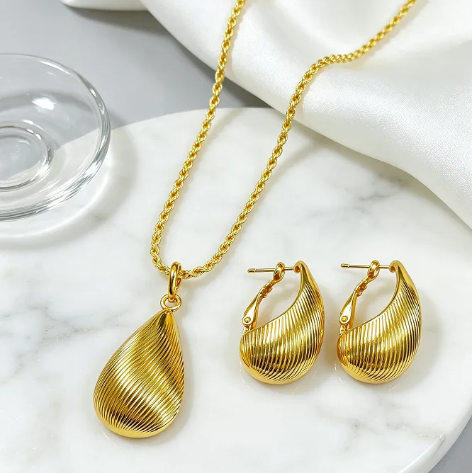 Minimalist Textured Teardrop Pendant Twist Chain Necklaces Matte Water Drop Huggie Hoop Earrings Women chunky Retro Jewelry Sets
